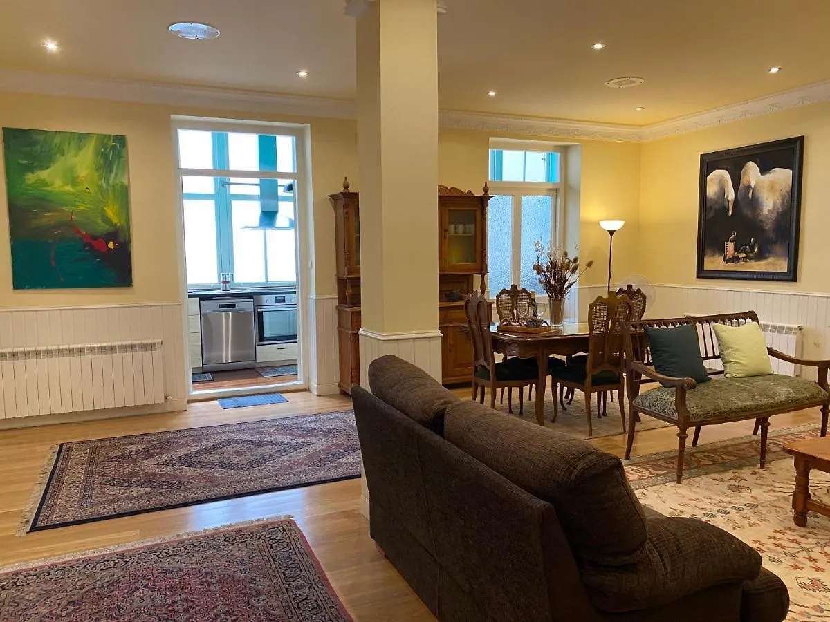 Amplio Apartamento Junto Al Guggenheim location